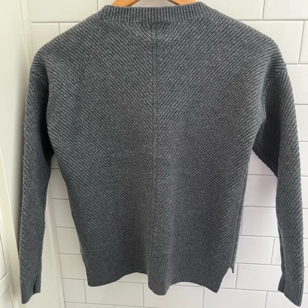Wilfred Free Sweater - Picture 3 of 3